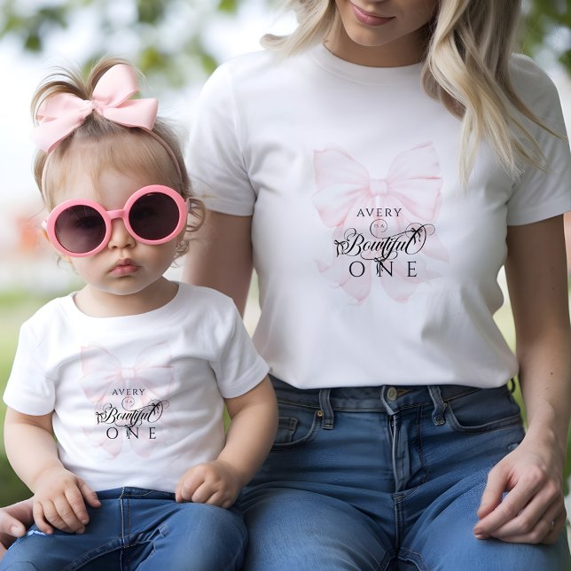 Rosa Bow Girls 1:a födelsedag T Shirt (Skapare uppladdad)