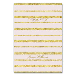 Rosa Bröllop placerar ut kort med guldfetter