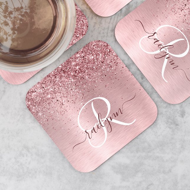  Rosa Brushed Metall Glitter Monogram Namn Underlägg Papper Kvadrat (Skapare uppladdad)