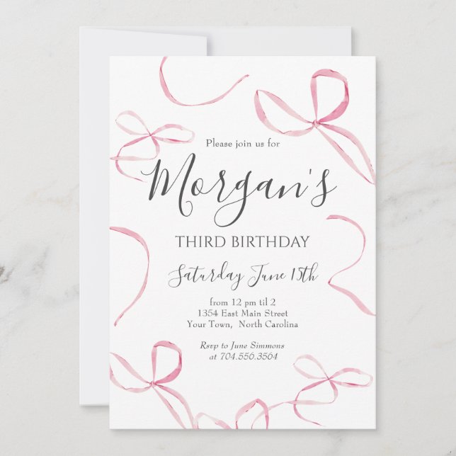 Rosa bugginbjudan, Preppy Girl Birthday Inbjudningar (Framsida)