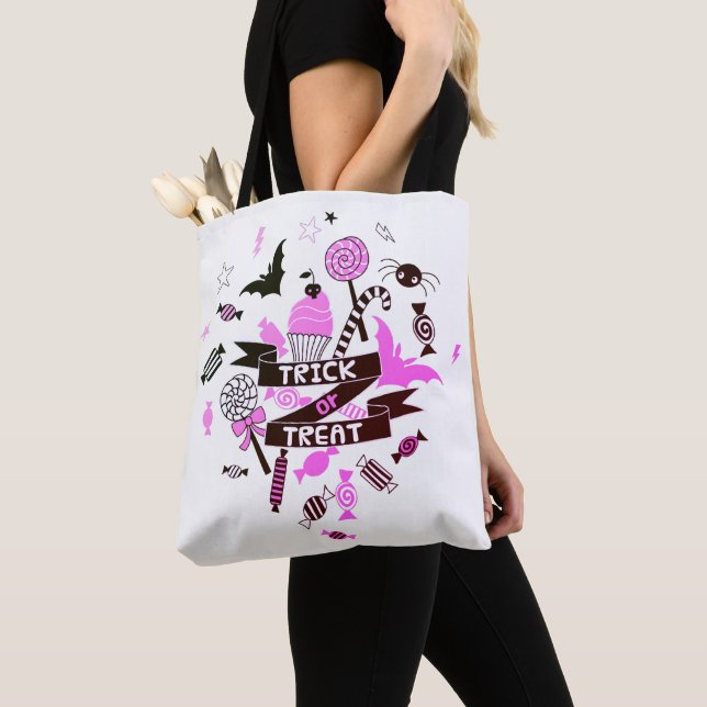 Rosa Bus eller godis Halloween Tote Bag Tygkasse (Närbild)