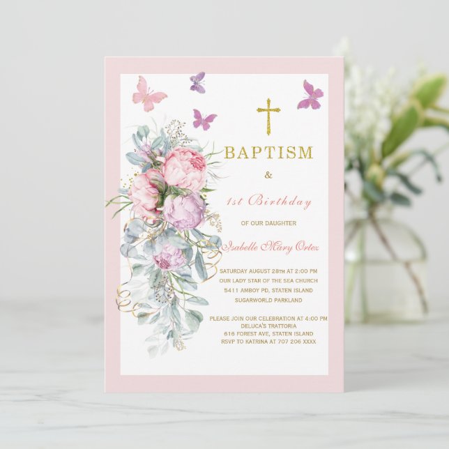 Rosa Butterfly Baptism - första födelsedagsinbjuda Inbjudningar (Stående Fram)