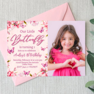 Rosa Butterfly Blommigt Girl Birthday-inbjudan Inbjudningar