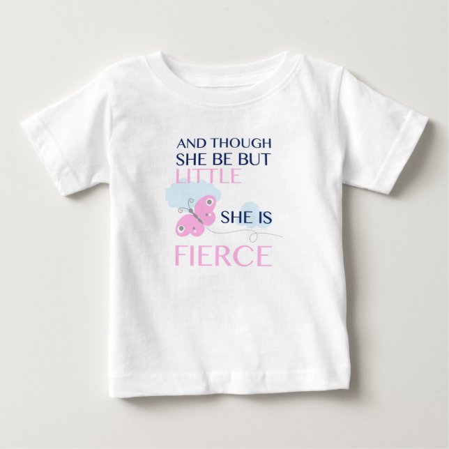 Rosa Butterfly - Hon är Fierce Tee Shirt (Framsida)