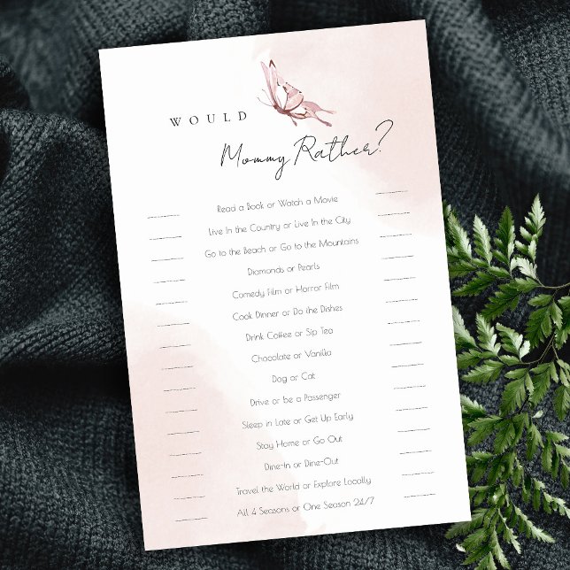 Rosa Butterfly skulle få lite babykläder att spela (Skapare uppladdad)