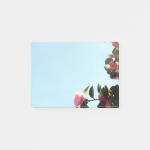 Rosa Camellia Flowers med Blå himmel Post-it Block