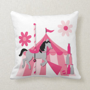 Rosa Carousel Horse Pillow Kudde