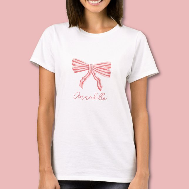 Rosa Coquette Aesthetic Bow Girly  T Shirt (Coquette Pink bow t-shirt - personalize with your own name or choice of text.)