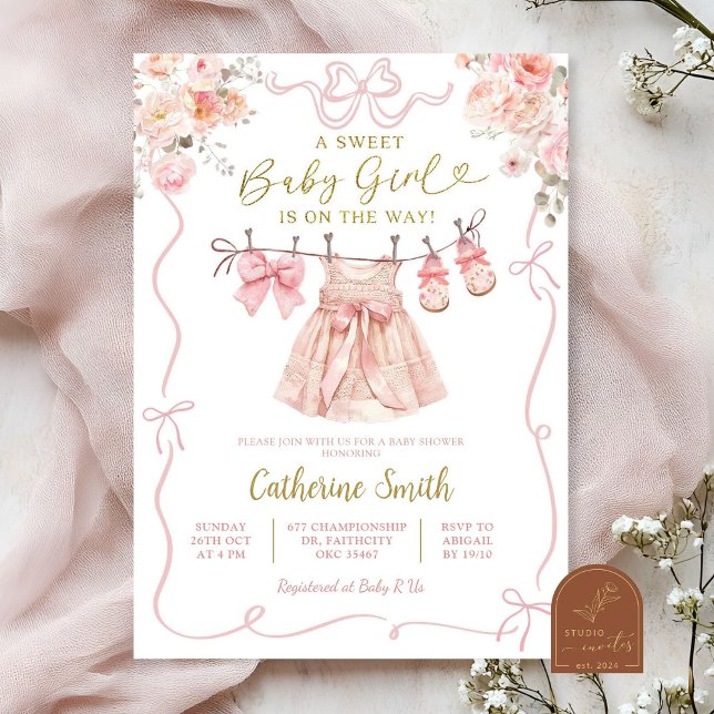 Rosa Coquette Flickebarnskläder Baby Shower Inbjudningar (Skapare uppladdad)