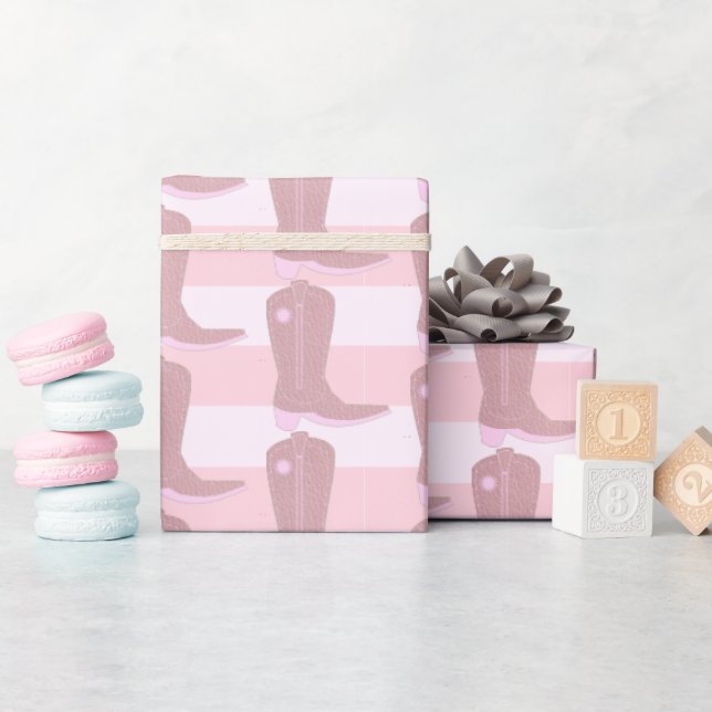 Rosa Cowboystövlar på Stripe Mönster Background Presentpapper (Baby Shower)