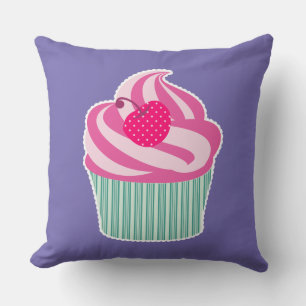 Rosa Cupkaka WIth Polka Dot Cherry Kudde