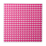 Rosa Cute Hearts Mönster Tile Kakelplatta<br><div class="desc">Enkelt och sött "Cute Hearts Mönster Tile" med ett upprepat mönster av små rosor. Texten kan läggas till i denna utformning för ge personligen.</div>