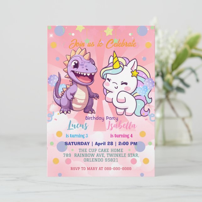 Rosa Cute Unicorn dinosaurs regnbåge Födelsedagsfe Inbjudningar (Stående Fram)