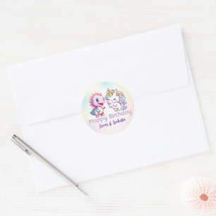 Rosa Cute Unicorn dinosaurs regnbåge Födelsedagsfe Runt Klistermärke