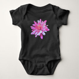 Rosa daisy, återställ blommigt t shirt
