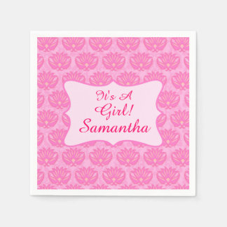 Rosa Damask Baby har en bipacksedel om flickans fö Pappersservett