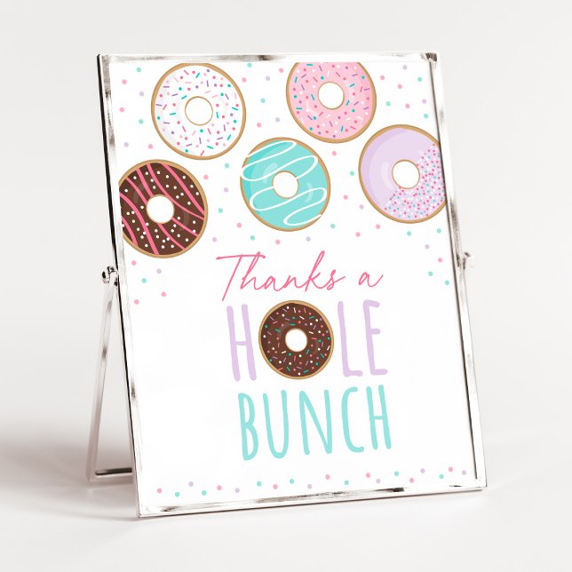 Rosa Donut tack en Hål-födelsedagsskylt Poster (Skapare uppladdad)