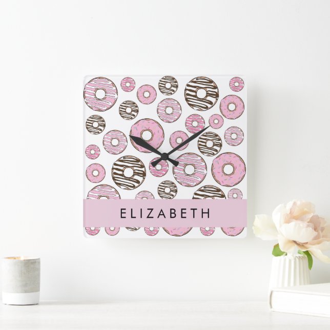 Rosa Donuts, vita donuts, Sprinkles, ditt namn Fyrkantig Klocka (Hem)