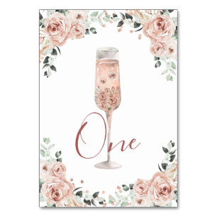 Rosa Dusty Ro Petals och Prosecco-Bordsnumret Bordsnummer