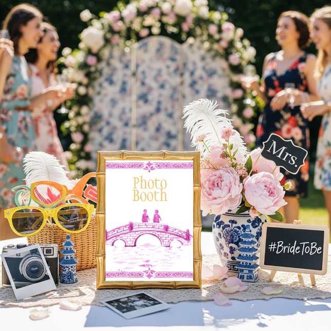 Rosa Elegant Bro Fotoautomat skylt Inbjudningar (Pink Elegant Bridge Photo Booth Sign)