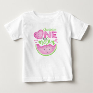 Rosa en i en melon 1-års födelsedagsbaby t-shirt