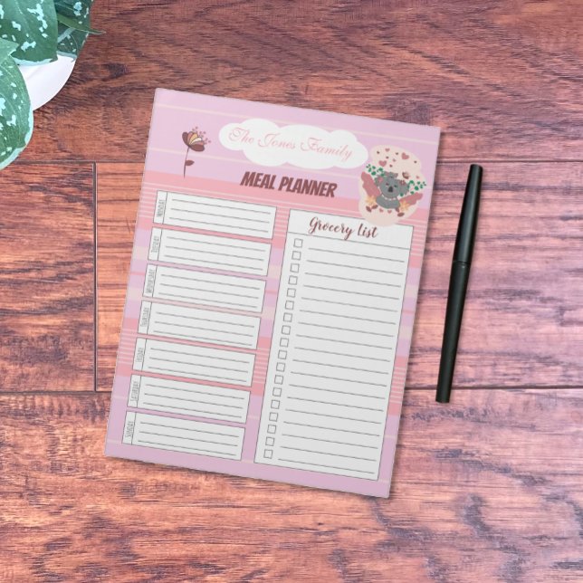 Rosa Family Meal Planner Anteckningsblock med Koal (Pink family meal planner notepad designed to help new mom stay organized .)