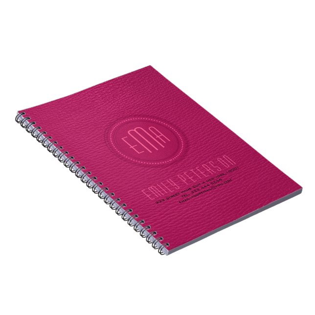 Rosa Faux Leather Titta Monogram Anteckningsbok Med Spiral (Högra Sidan)