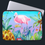 Rosa Flamingo i tropiska skogar Laptop Fodral<br><div class="desc">Färgerna i den ljusa rosa och vita flamingolen illustreras med färgstarka tropiska blommor och träd. Bakgrundsbild för lila och turkos.</div>