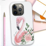 Rosa Flamingo Tropical Watercolor Blommigt med Nam<br><div class="desc">En vackert femininin utformning med en graciös tropisk flamingo i mjuk rosa av rosa. Att matcha rosa blommor och grönt gör utformningen mer elegant. Anpassa med ditt namn eller annan önskad text genom att ersätta exempeltexten som visas i designmallen. Du kan också radera exempeltexten om du vill beställa fodral utan...</div>