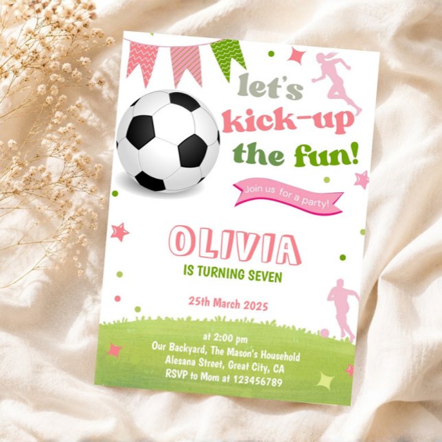 Rosa flicka fotboll födelsedagsinbjudan fotbollsko inbjudningar (Girls Soccer Birthday Party Invitation, Editable Girl Football Party Pink)