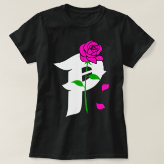 Rosa flickautslagsplats för P Tee Shirt