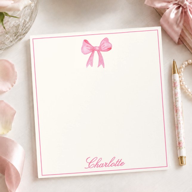 Rosa flickigt band anteckningsblock (cute feminine pink coquette bow notepad with custom name monogram in calligraphy script for girls)