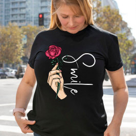 Rosa Flower för ett leende, sött motiveringscitat T Shirt