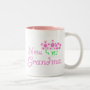 Rosa Flowers New Grandma Tshirts and Gifts Två-Tonad Mugg