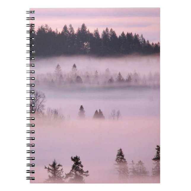 Rosa Fog Blanket. Anteckningsbok (Framsidan)