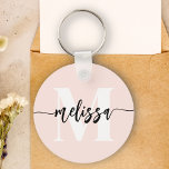 Rosa för handskriven monogrampensel Nyckelring<br><div class="desc">Fet serif-monogram kombinerat med handskriven calligrafi med penseln.</div>