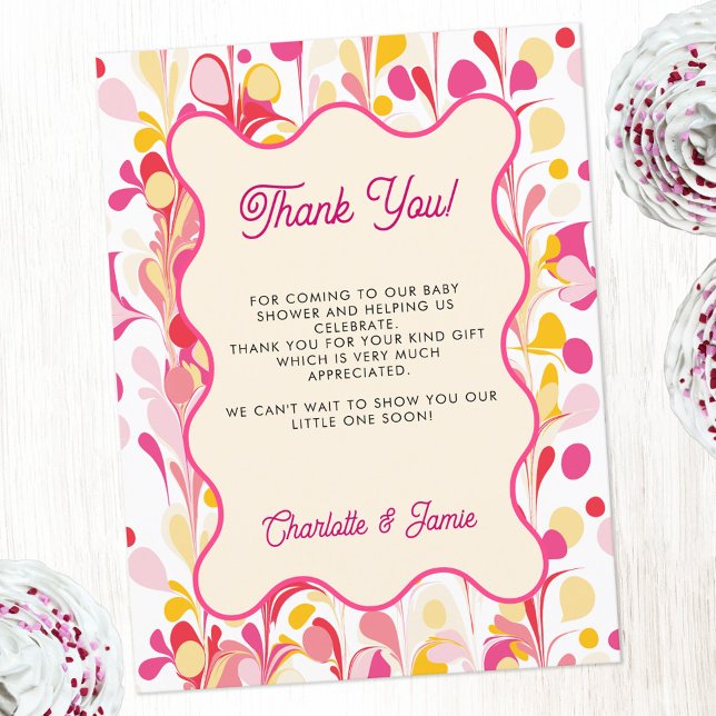 Rosa för modern Tack Retro-Abstrakt Vykort (Fun retro marble groovy wavy pink yellow personalized custom text baby shower thank you postcard)