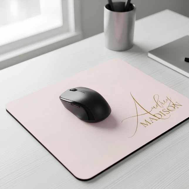  Rosa för Script Serif Namn Musmatta (Skapare uppladdad)