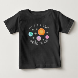 Rosa Första Resa runt Sol Flickans första födelsed T Shirt