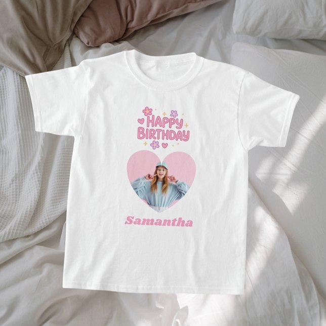 Rosa foto hjärta hos födelsedagstjurets flicka t shirt (Skapare uppladdad)