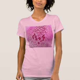 Rosa Foxglove Petal Dam T Shirt