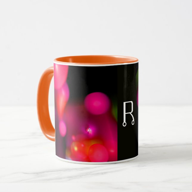 ROSA FUCHSIA LILA BLACK FRACTAL BUBBLES MONOGRAM MUGG (Framsida vänster)