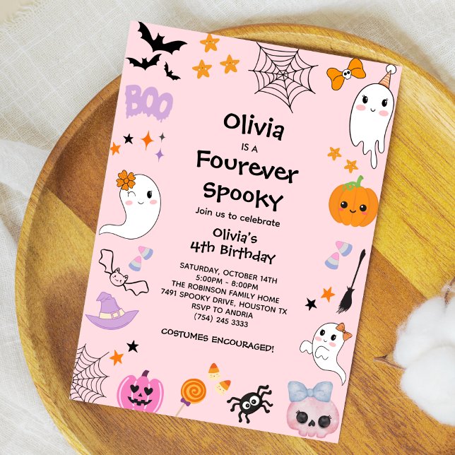 Rosa Fyra gånger taloky Ghost Halloween 4e födelse Inbjudningar (Pink Four Ever Spooky Cute Ghost Girl Halloween 4th Birthday Invitation )