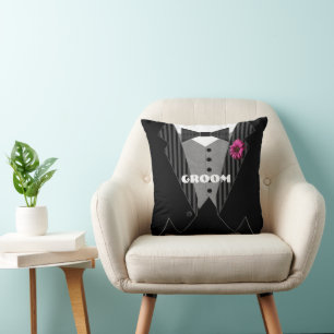 Rosa Gerber Daisy Grooms Tuxedo Pillow Kudde