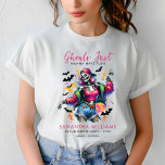 Rosa Ghouls Hallowen Bachelorette Party T Shirt<br><div class="desc">Få redo att fira i stil med vår Rosa Ghouls Halloween Bachelorette Party T-Shirt! Den här roligten och den här festskjortan har en djärv perfekt för rosans design för den brud som ska skaka och hennes grupp av själar. Vare sig du slår till i stan eller har en spooky kväll...</div>