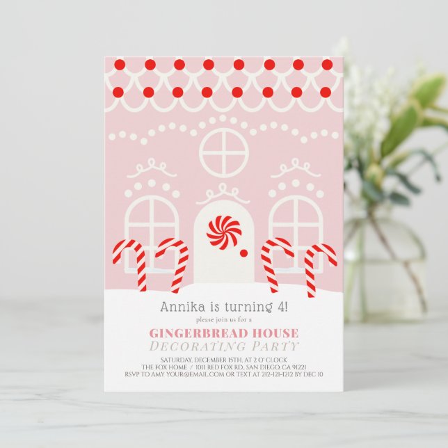 Rosa Gingerbröd House Decorating Födelsedagsfest I Inbjudningar (Stående Fram)