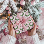 Rosa Gingham Bow Presentpapper<br><div class="desc">Den här designen har en utandning av Preppy boxwood med en rosa gingham båge.</div>