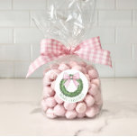Rosa Gingham Bow Runt Klistermärke<br><div class="desc">Den här märkrn har en utandning av Preppy boxwood med en rosa gingham båge. Under texten i böjd grönt står "God jul".</div>