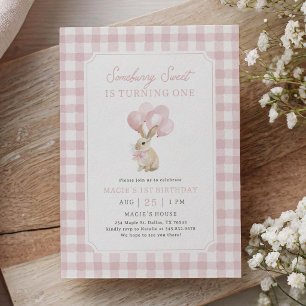 Rosa Gingham Kanin Första Födelsedag Inbjudningar