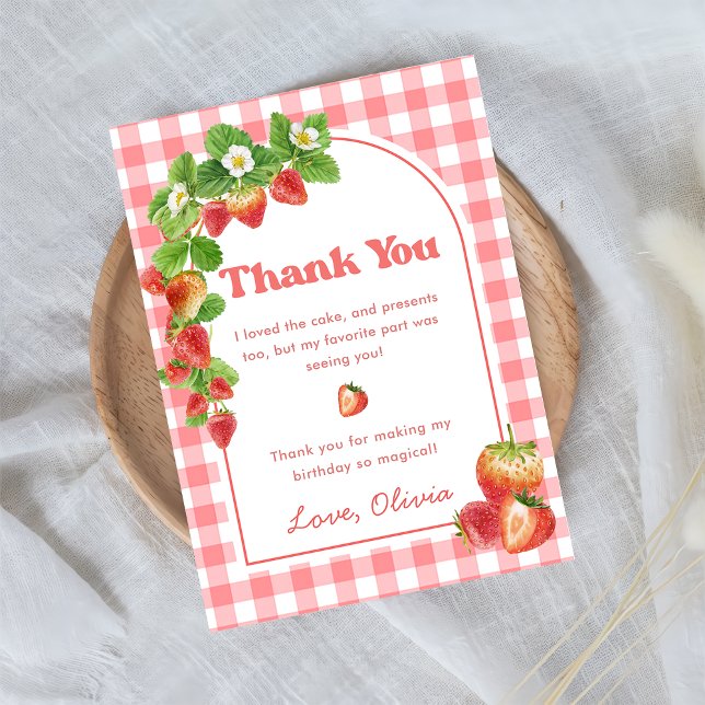 Rosa Gingham Strawberry Birthday Tack you Card Inbjudningar (Skapare uppladdad)